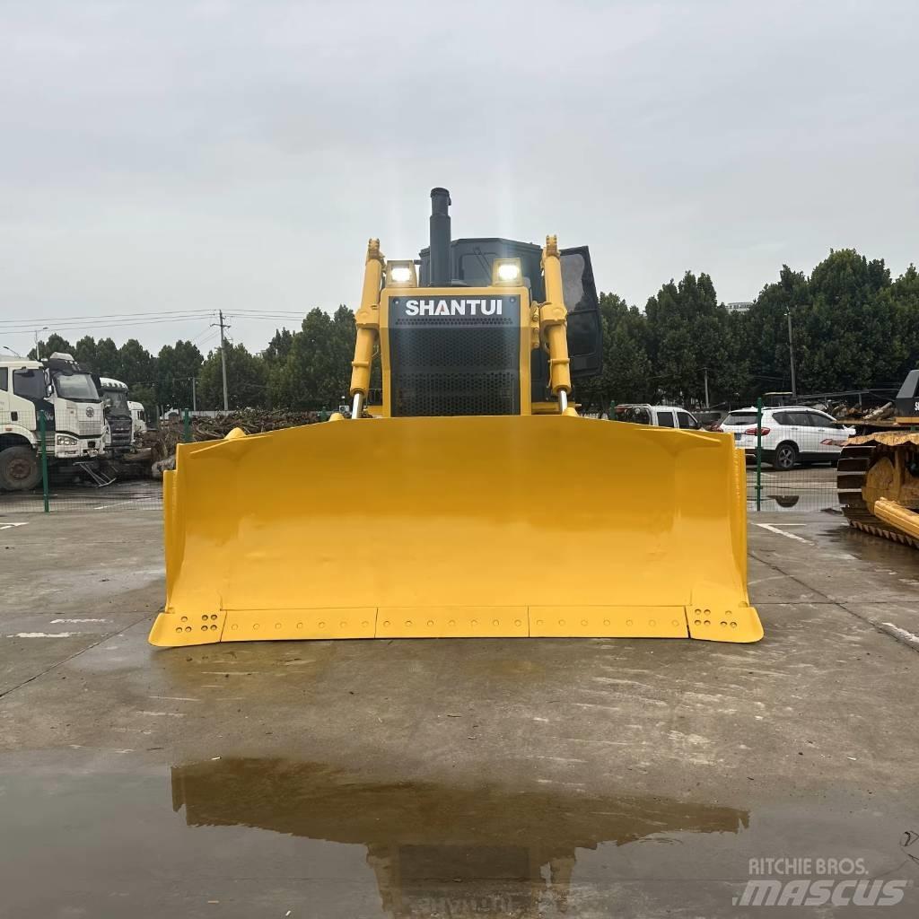 Shantui SD32 Гусеничные бульдозеры
