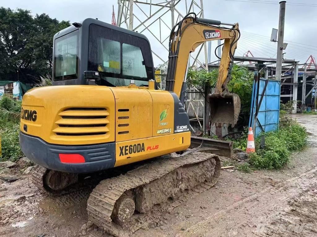 XCMG XE 60 DA Гусеничные экскаваторы
