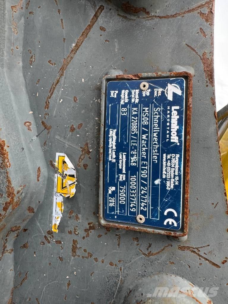 Wacker Neuson ET90 Гусеничные экскаваторы