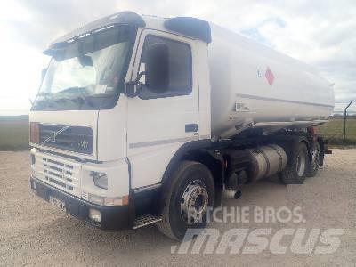 Volvo FM 7 6X2 Грузовики-цистерны