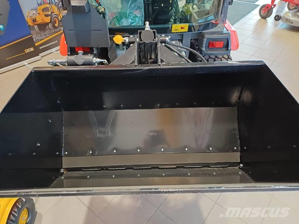 Kubota B 2261 Коммунальные тракторы