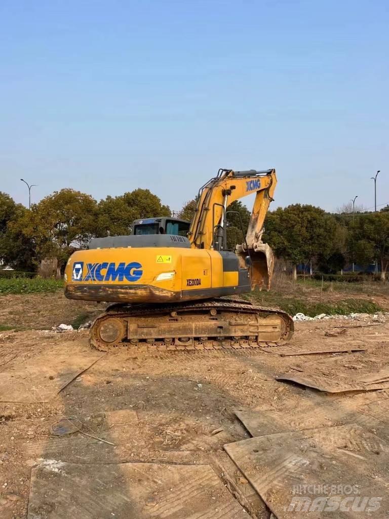 XCMG XE 200 DA Гусеничные экскаваторы