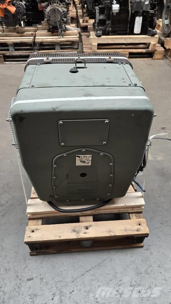 Hatz 1D81C Двигатели