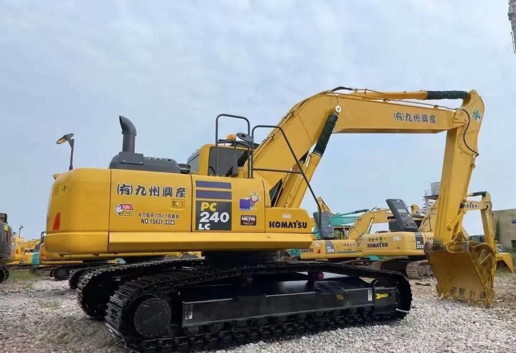 Komatsu PC 240 Гусеничные экскаваторы