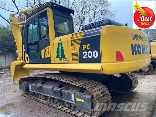 Komatsu PC 200 Гусеничные экскаваторы