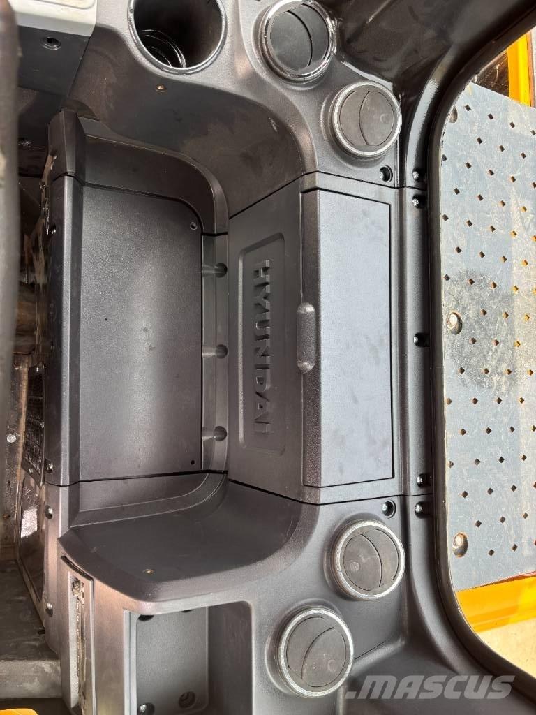 Hyundai R 350LVS Гусеничные экскаваторы