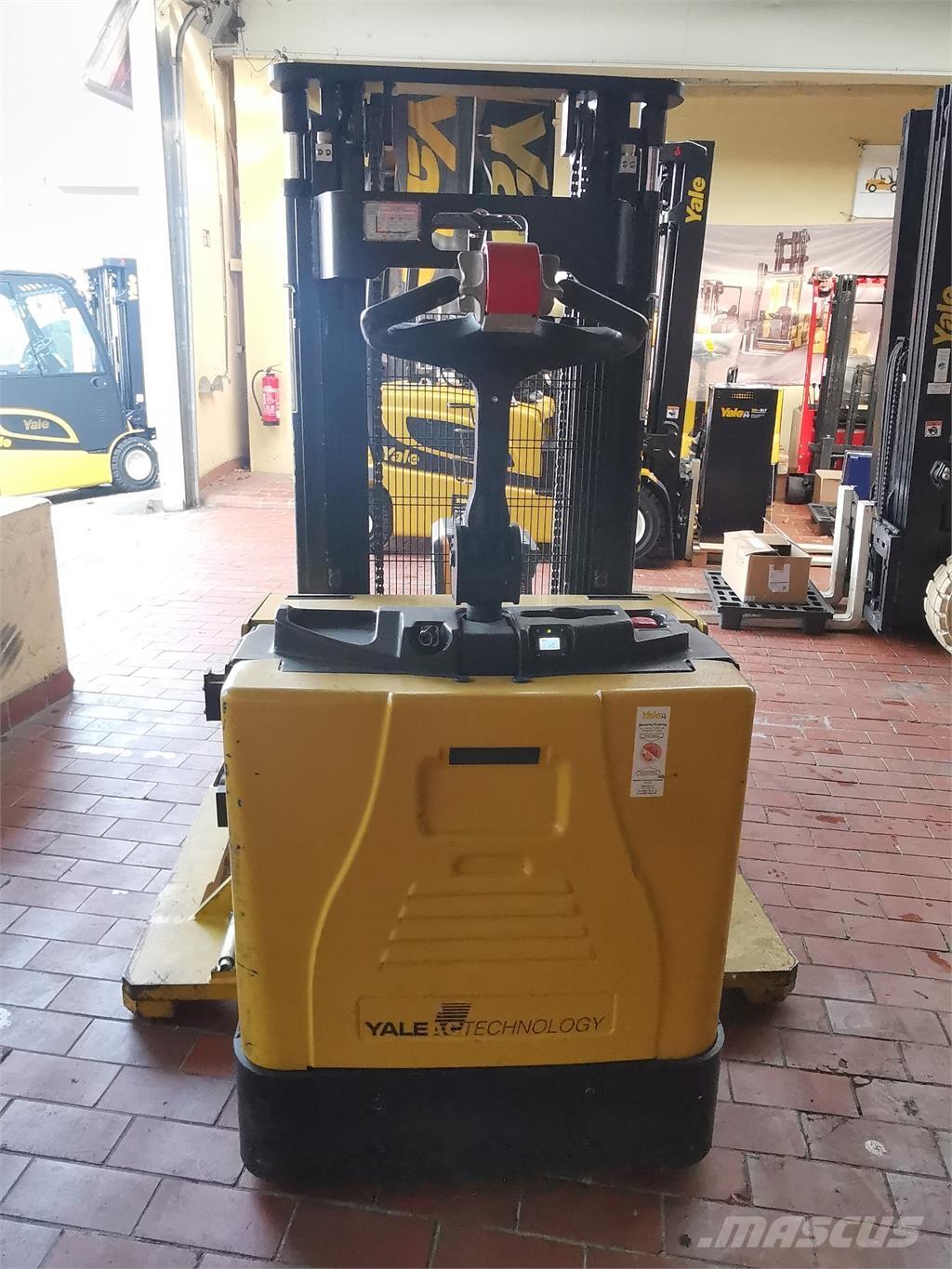 Yale MS15XSL Самоходные электроштабелёры