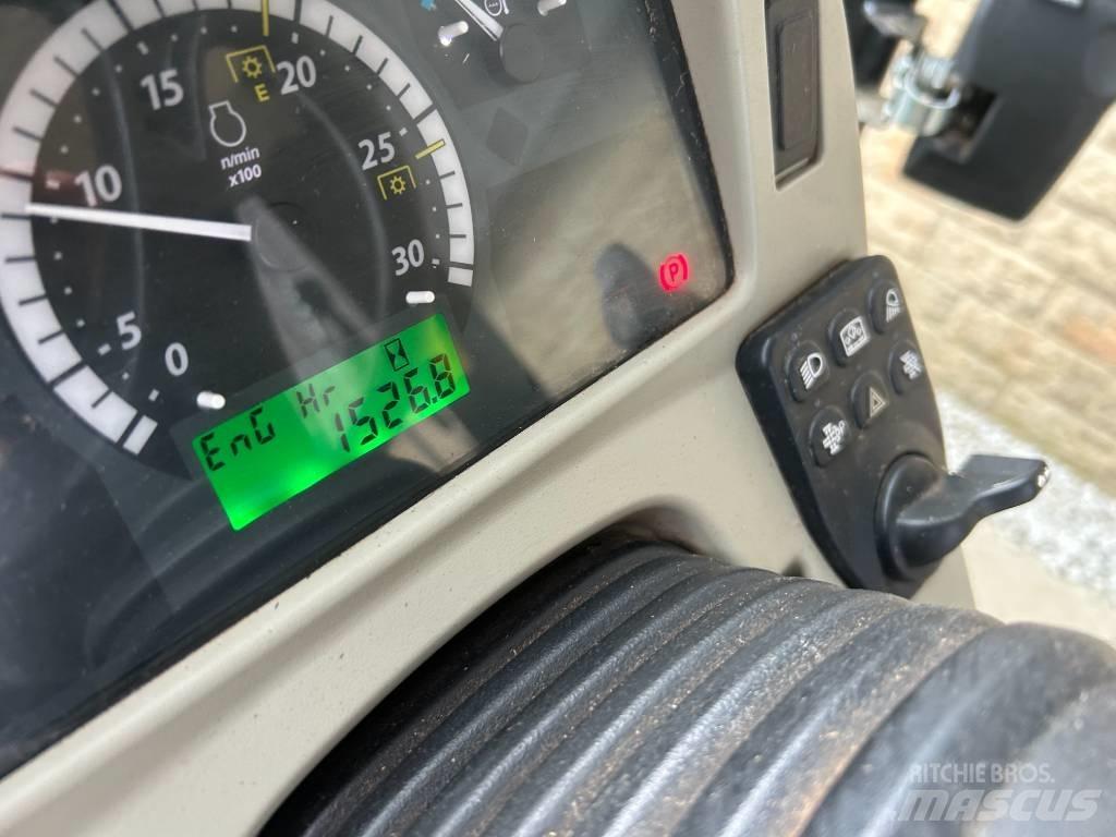 John Deere 4066R Трактора