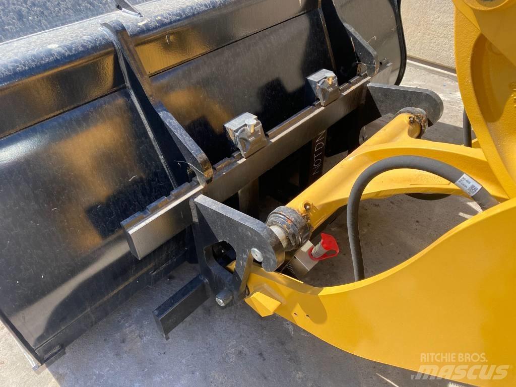 CAT 908-14A Фронтальные погрузчики