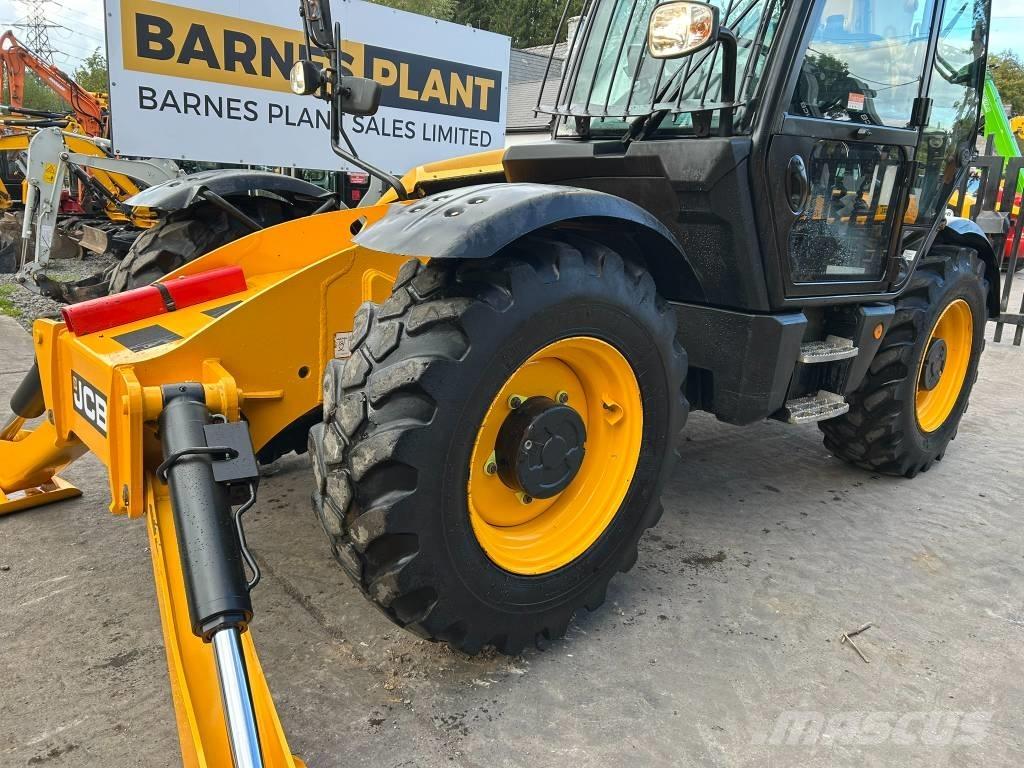 JCB 535-125 Hiviz Телескопические погрузчики