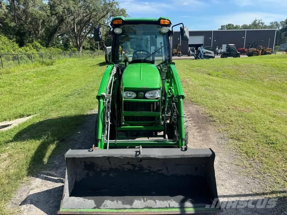 John Deere 3520 Трактора