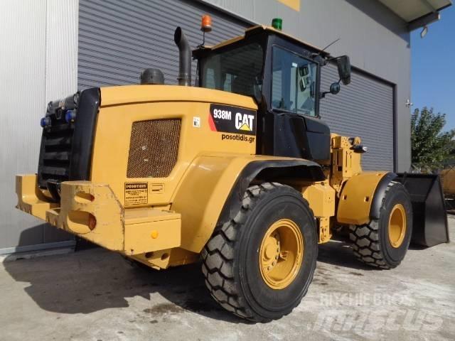 CAT 938M Фронтальные погрузчики