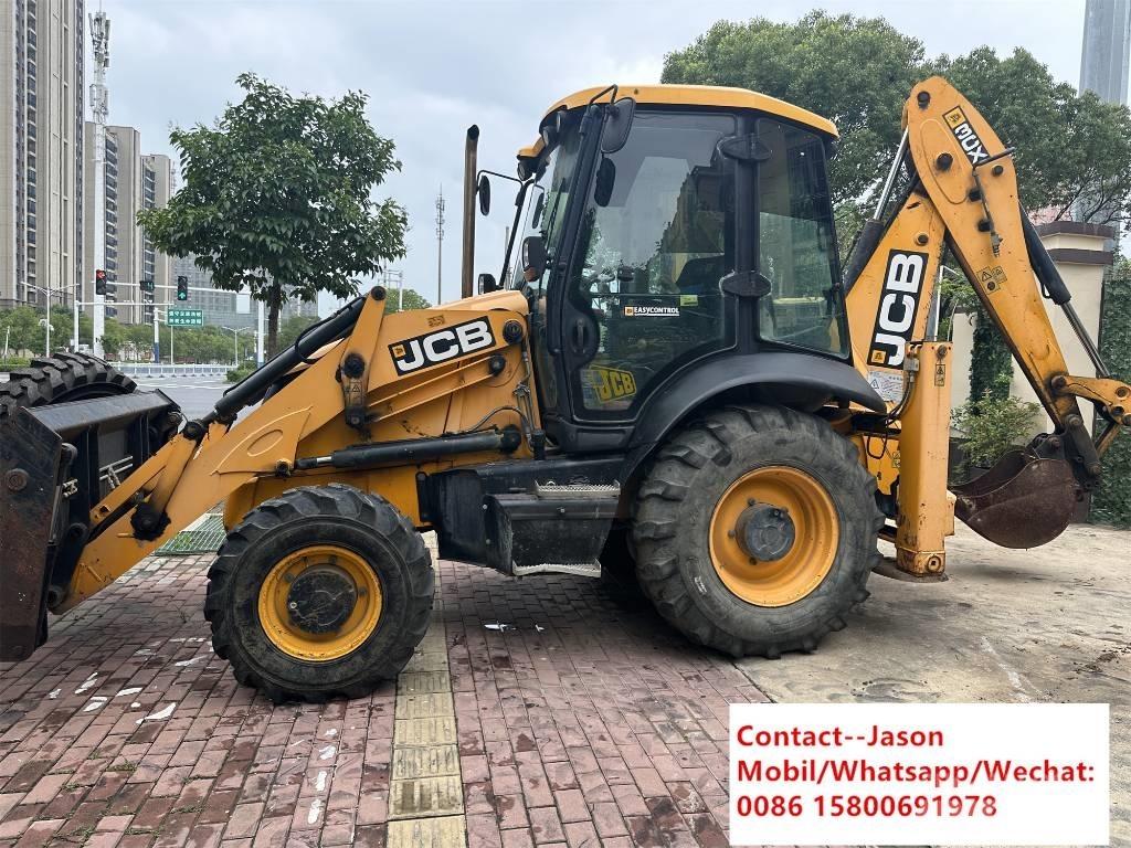 JCB 3 CX 4 T Экскаваторы-погрузчики