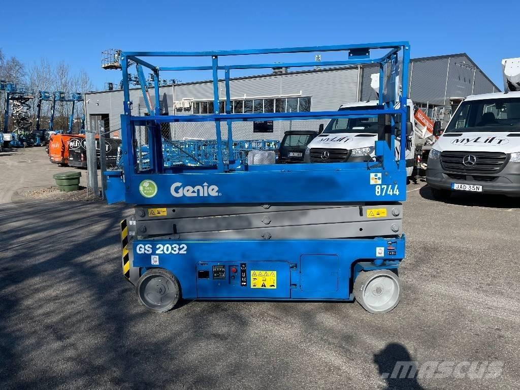 Genie GS 2032 Ножничные подъемники