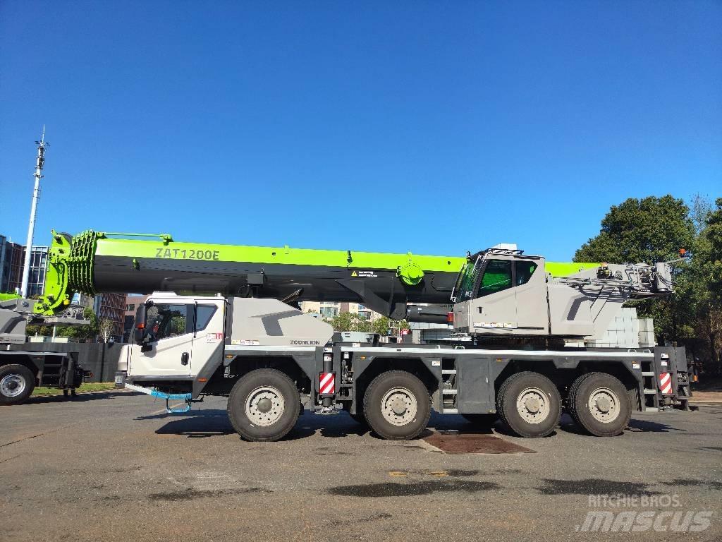 Zoomlion ZAT1200V753 Автокраны