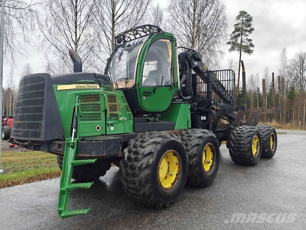 John Deere 1210 E Форвардеры
