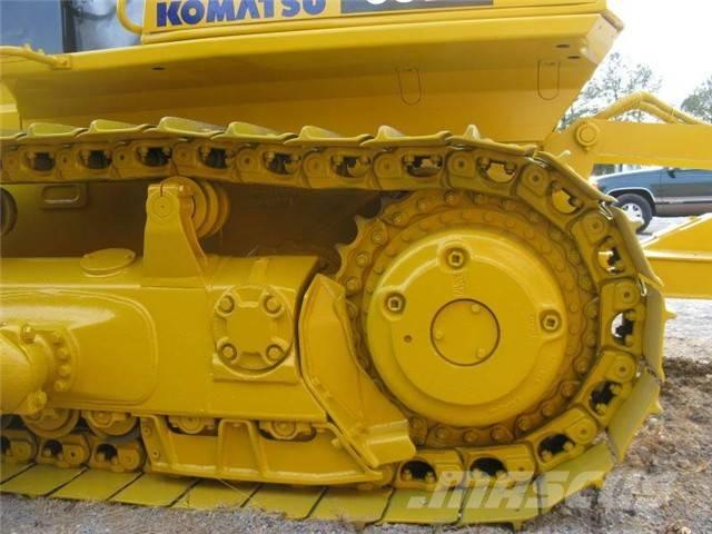 Komatsu D 65 EX Гусеничные бульдозеры