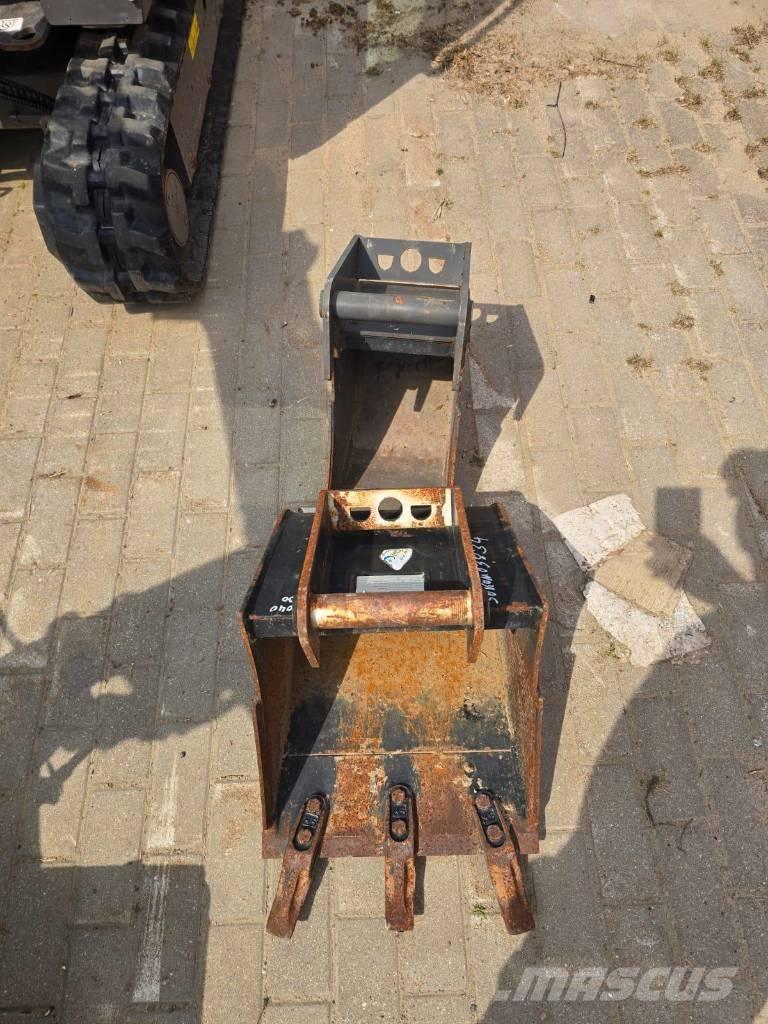 Volvo EC 18 E Мини-экскаваторы