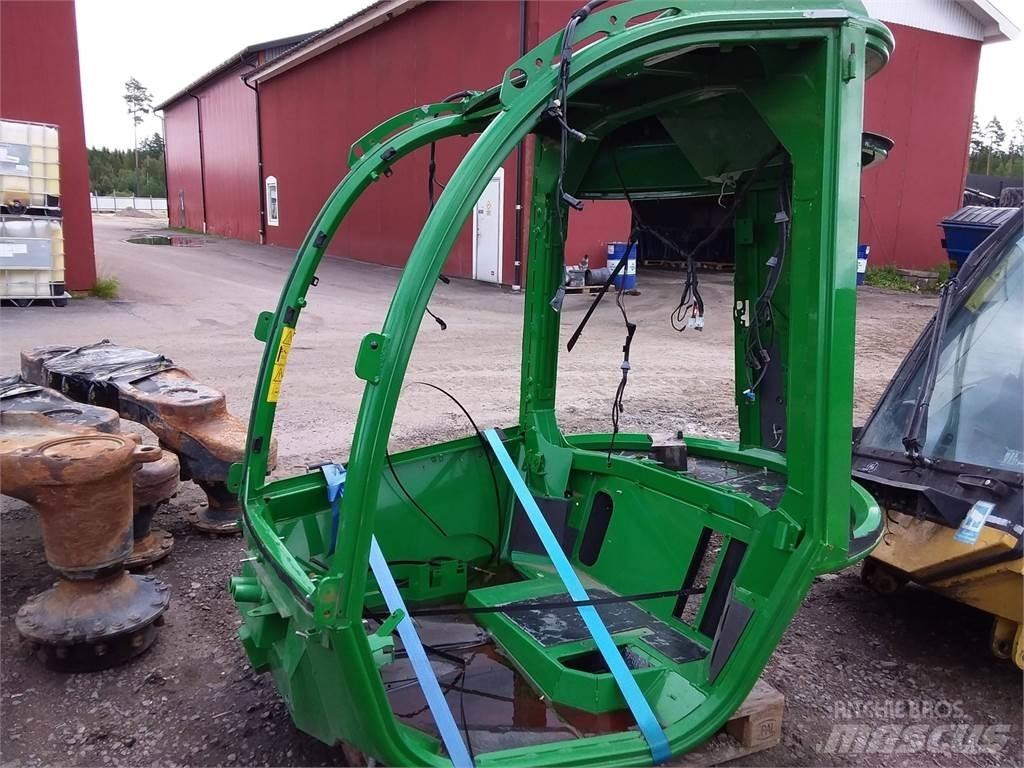 John Deere E/G Кабины и интерьер