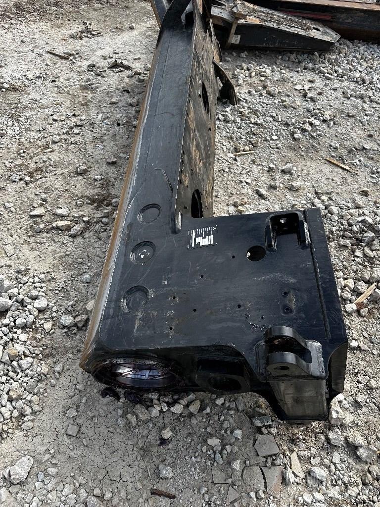 Komatsu 895 Ходовая часть и подвеска