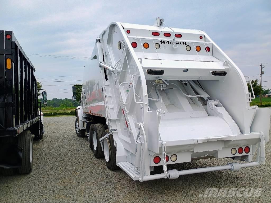 Freightliner M2 Мусоровозы
