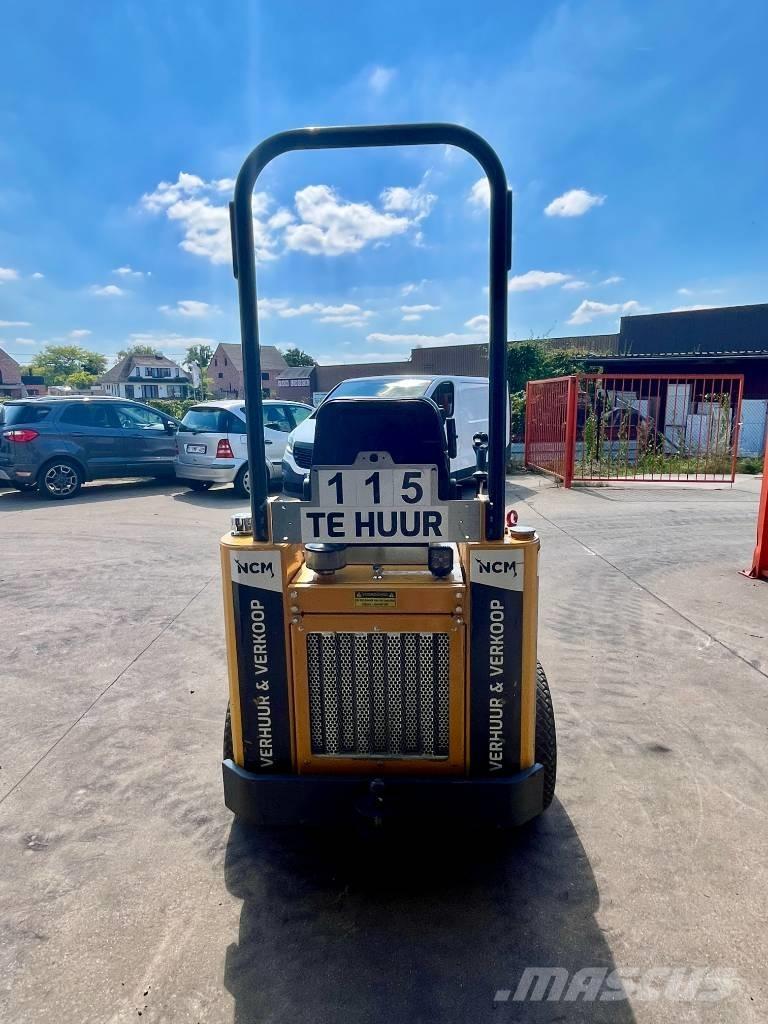 Knikmops KM 100 Фронтальные погрузчики