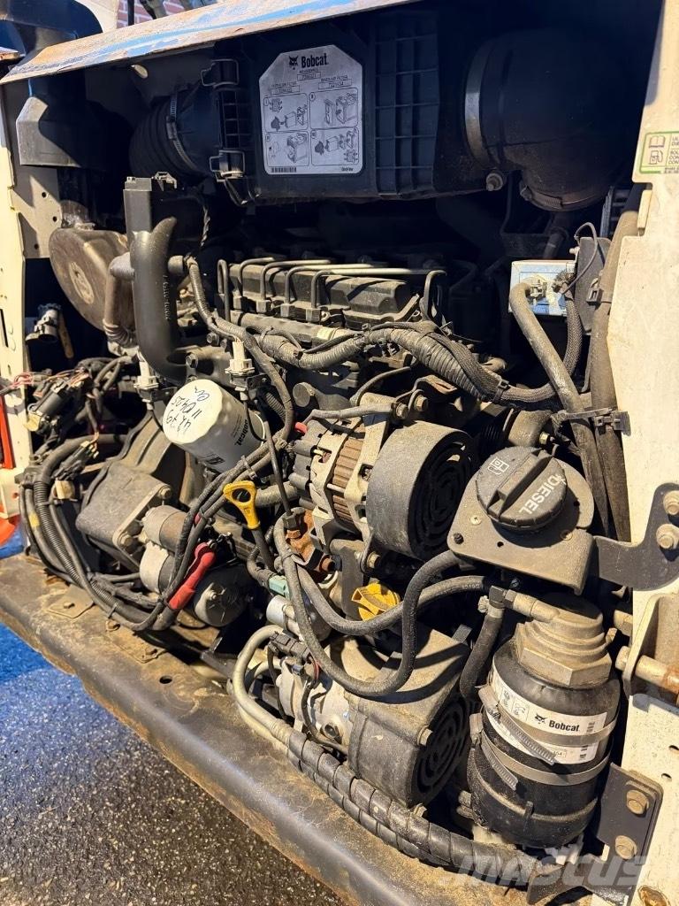 Bobcat T 590 Мини-погрузчики