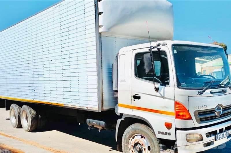 Hino 500 2626 Специальные грузовики