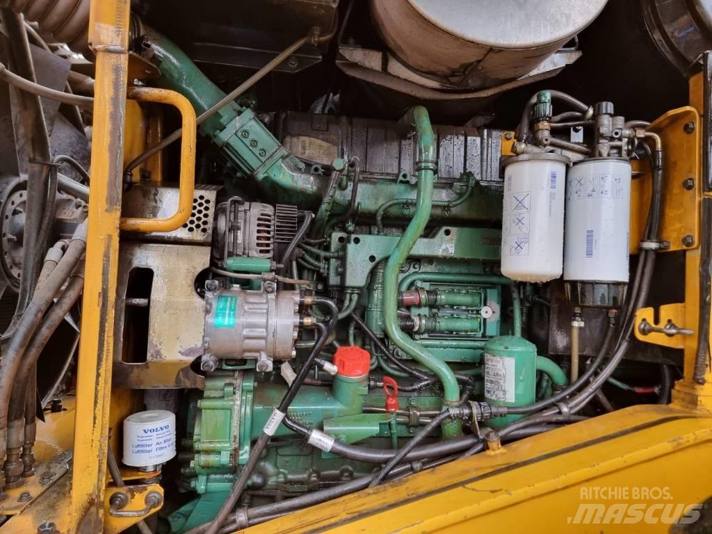 Volvo L 180 F Фронтальные погрузчики