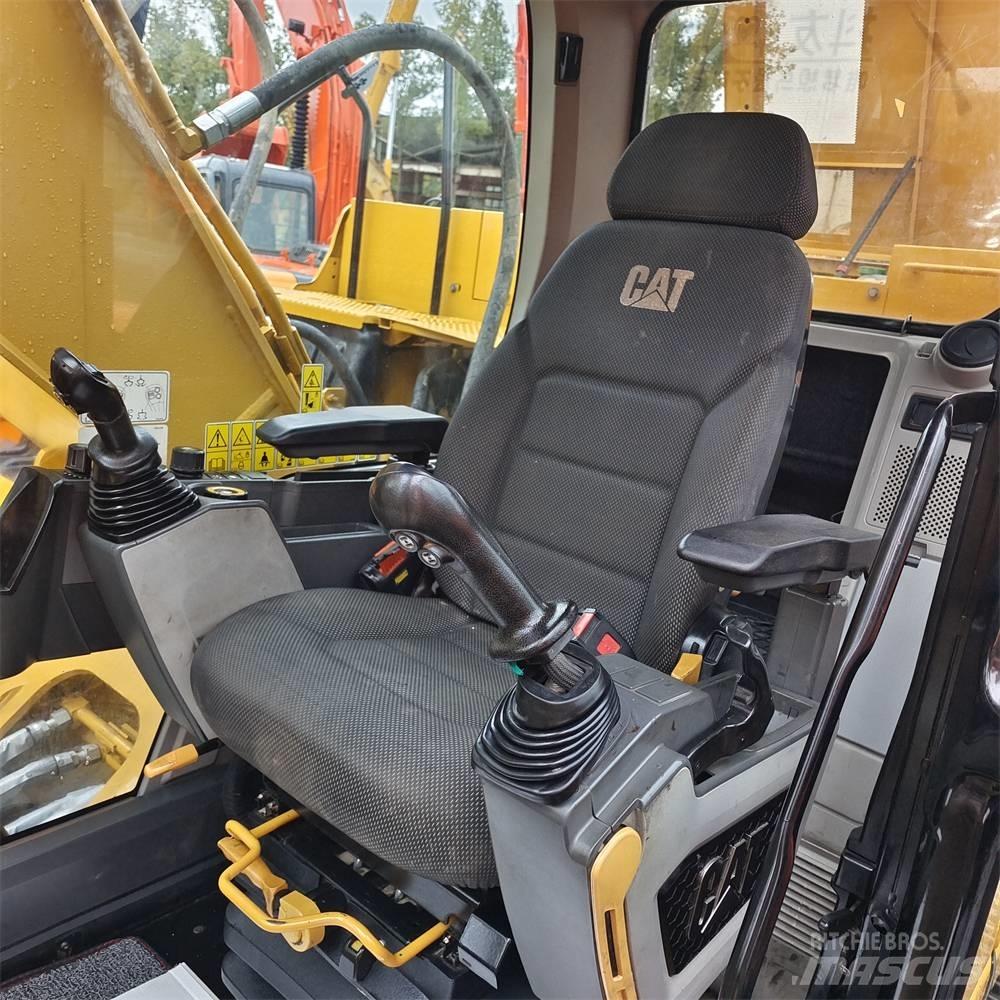 CAT 320 GC Гусеничные экскаваторы