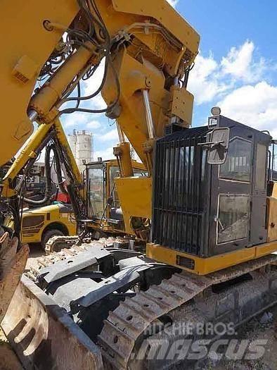 Liebherr 944C Специальные экскаваторы