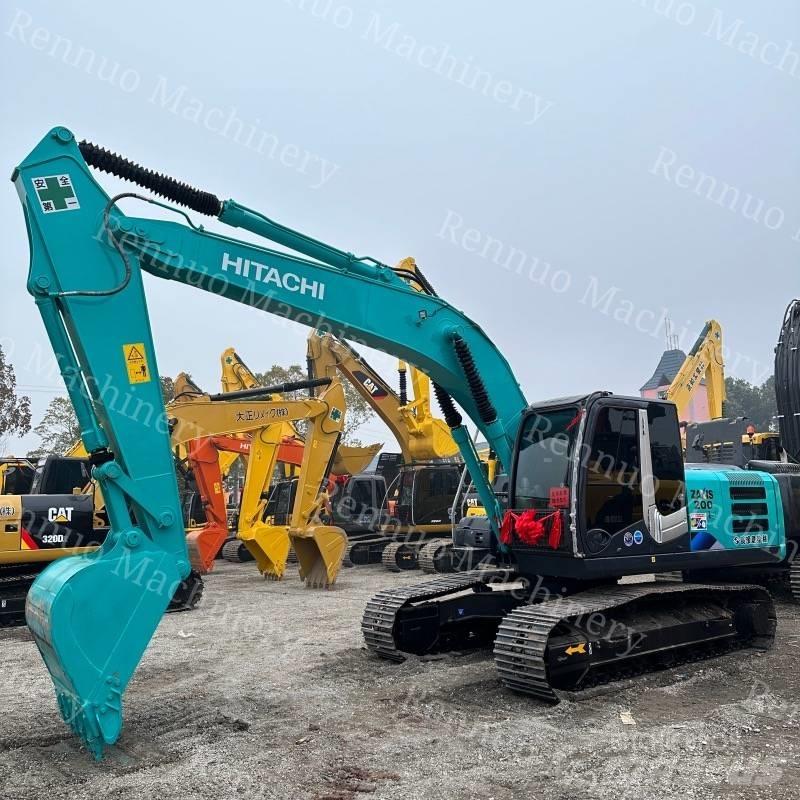 Hitachi ZX 200 Гусеничные экскаваторы