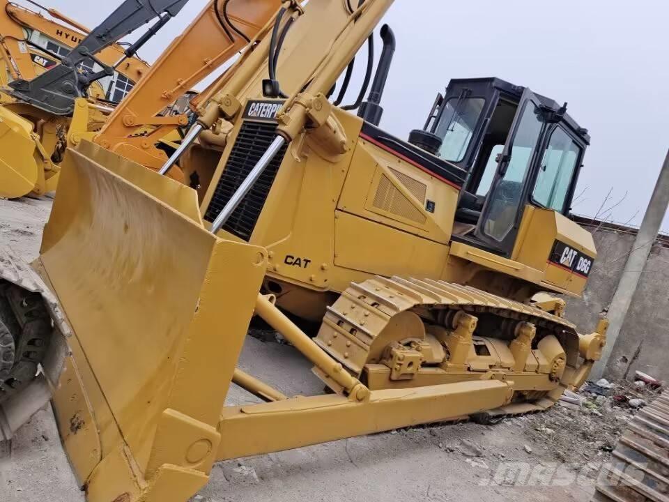 CAT D 6 G Гусеничные бульдозеры