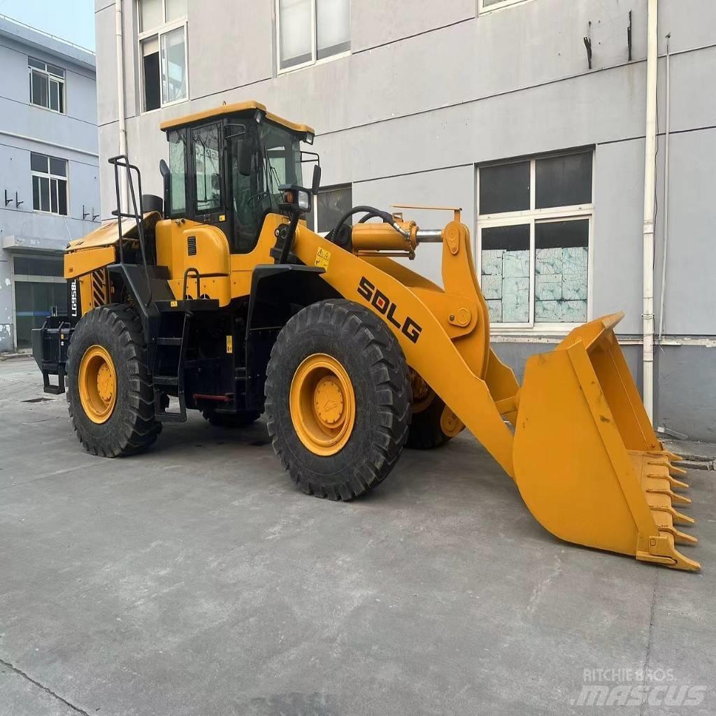 SDLG 958L Фронтальные погрузчики