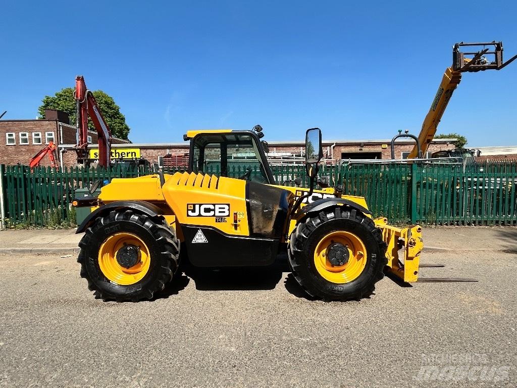 JCB 526-56 Agri Сельскохозяйственные телескопические погрузчики