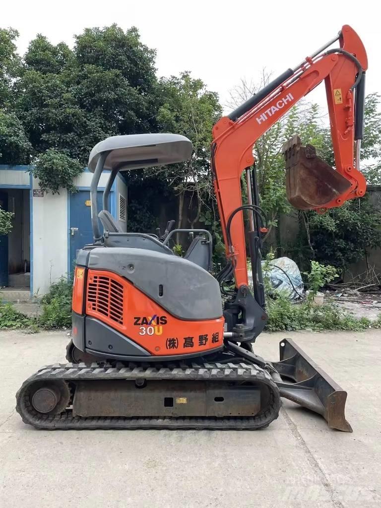 Hitachi ZX 30 U Мини-экскаваторы