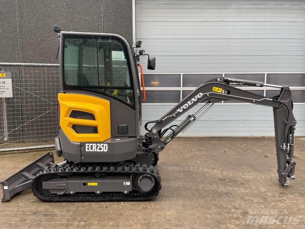 Volvo ECR25D Мини-экскаваторы