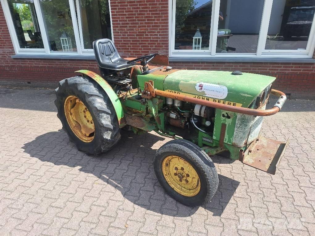 John Deere 1020 Трактора