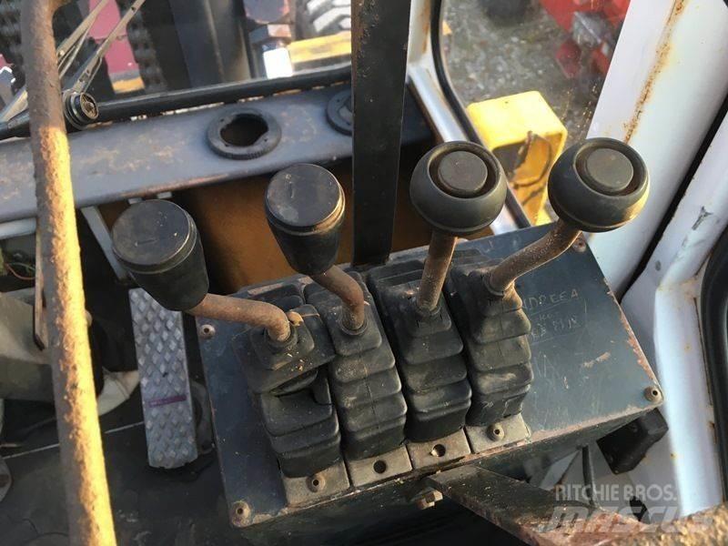 Kalmar DC15-1200 Дизельные погрузчики