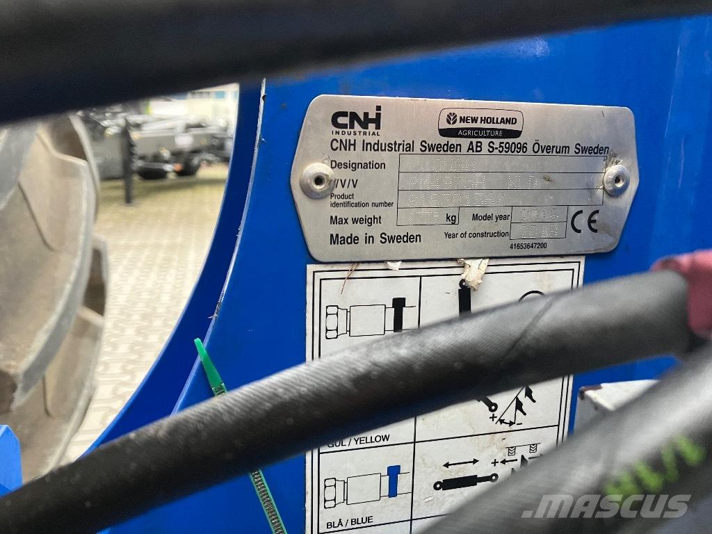 New Holland PM 4975H Оборотные плуги