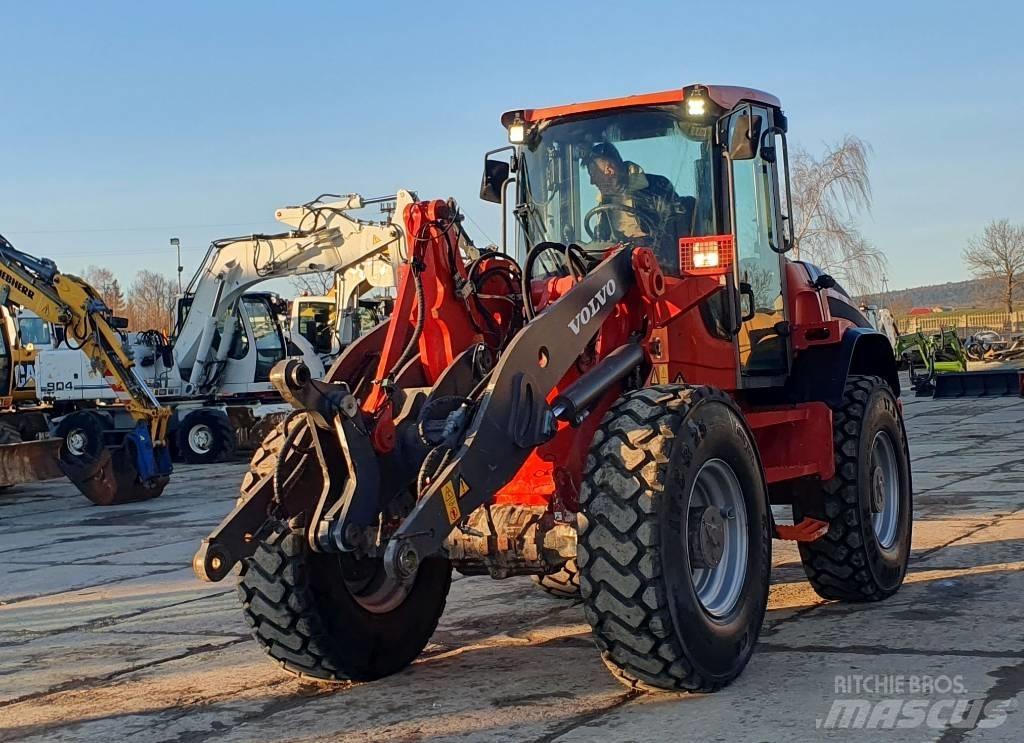 Volvo L 50 F Фронтальные погрузчики