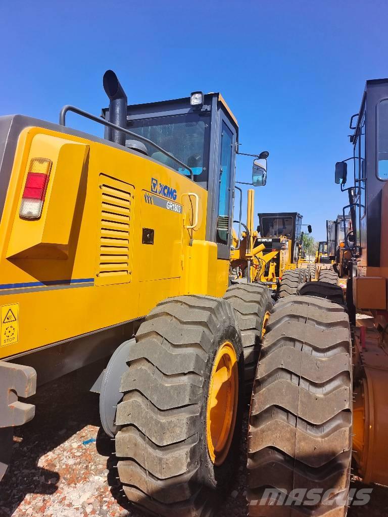 XCMG GR 180 Грейдеры