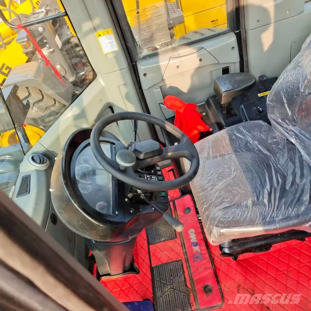 XCMG ZL 50 GN Фронтальные погрузчики