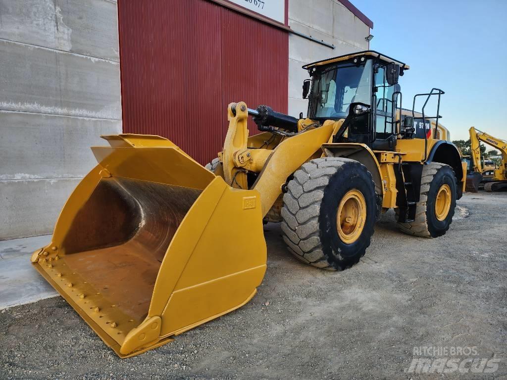 CAT 972 M Фронтальные погрузчики