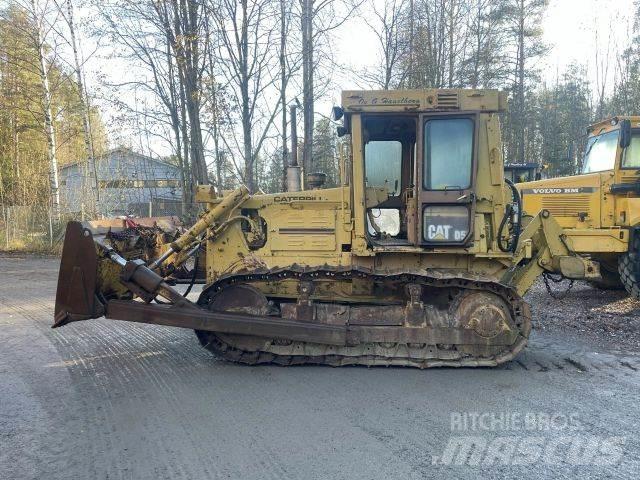 CAT D5B 44x890 Гусеничные бульдозеры