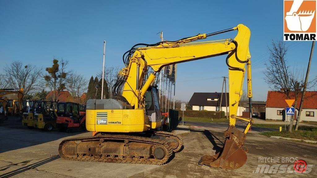 Komatsu PC228 Гусеничные экскаваторы