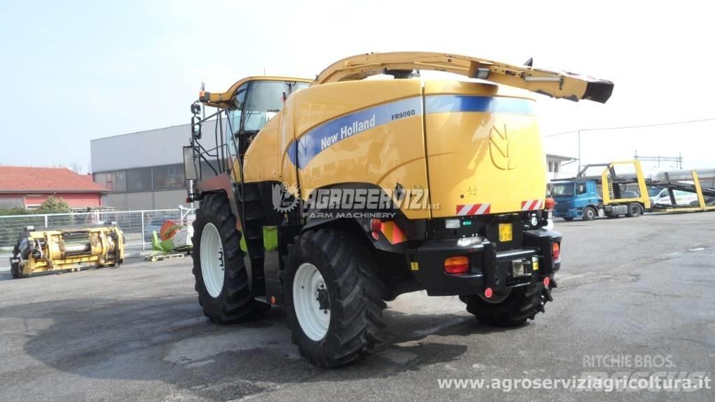 New Holland FR 9060 Самоходные кормоуборочные комбайны