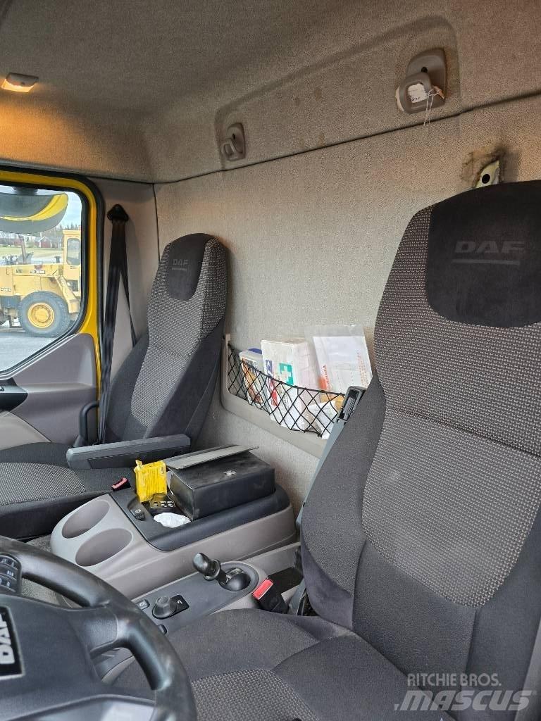 DAF LF 12.220 Грузовики-Фургоны