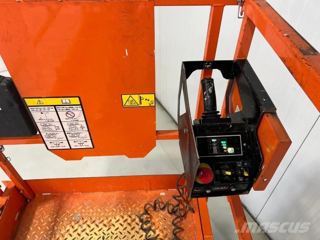JLG 4045R Ножничные подъемники