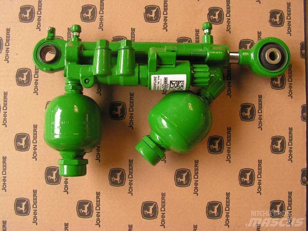 John Deere 6150 R Кабины
